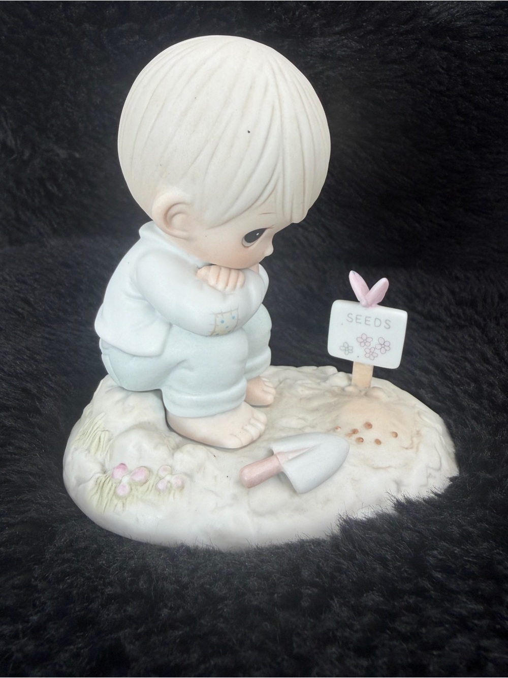 Precious Moments Special Ed In His Time Collectors' Club Porcelain 4.5in 1987